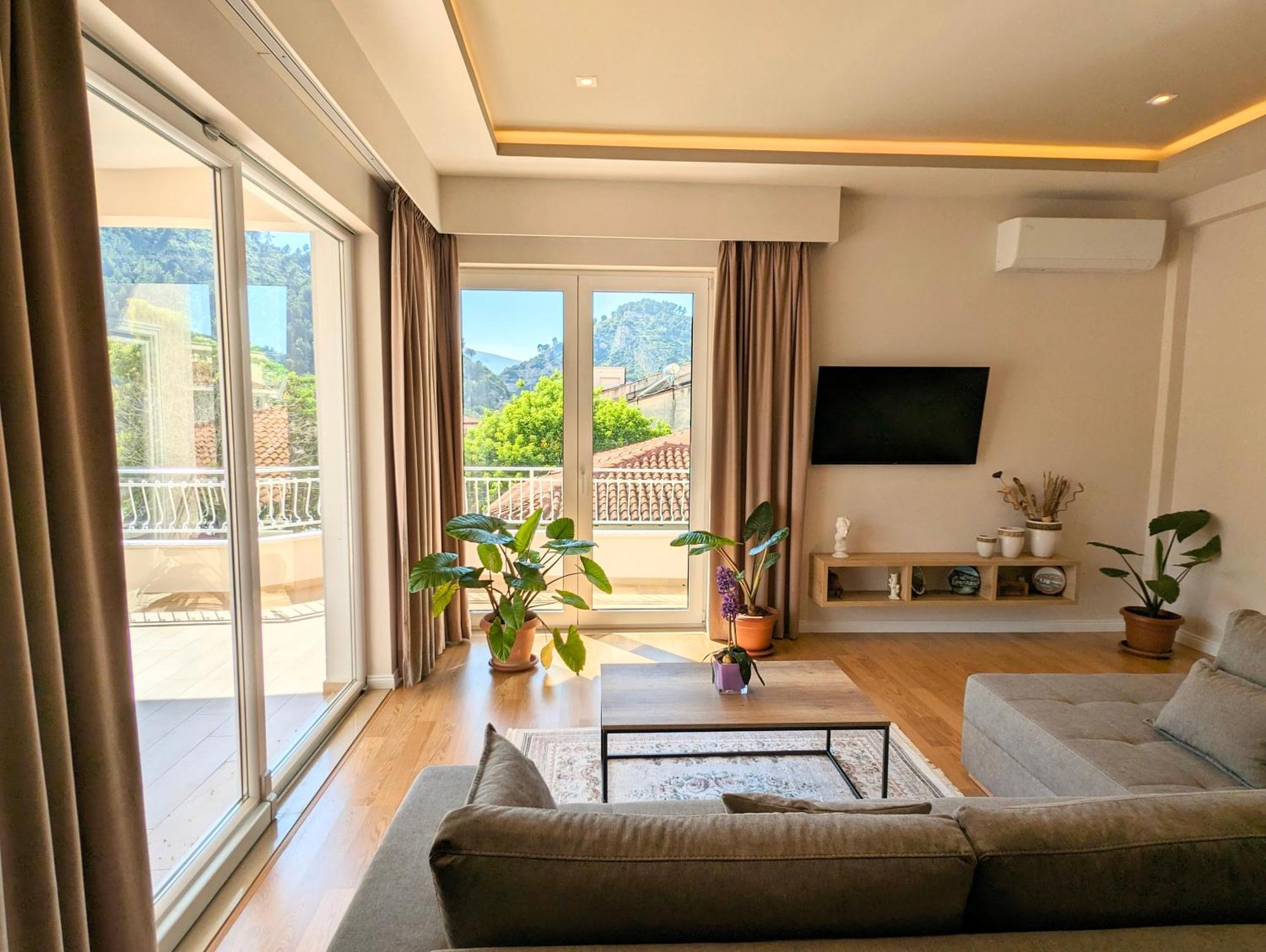 Villa With Garden And Veranda Берат Экстерьер фото